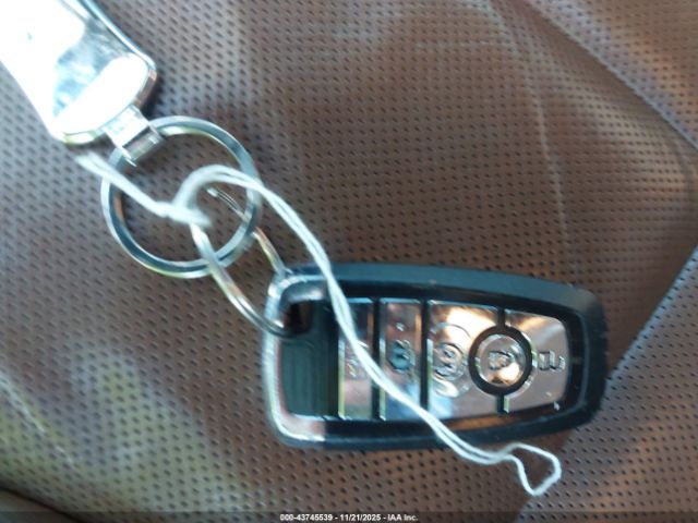 2021 LINCOLN AVIATOR 5LM5J7WC2MGL14316 Photo 10