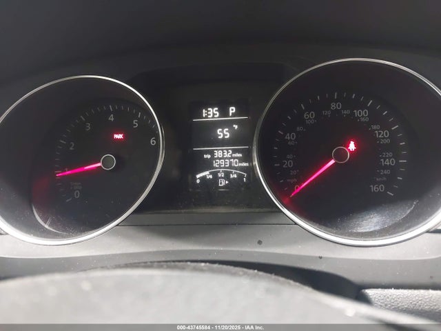 3VWD17AJ5FM262758 Volkswagen Jetta 1.8t Se