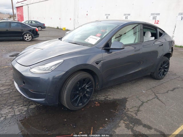 2022 TESLA MODEL Y 7SAYGDEE4NF430216 Photo 1