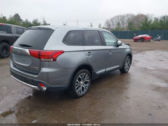 2016 MITSUBISHI OUTLANDER JA4AZ3A39GZ005265 Photo 3