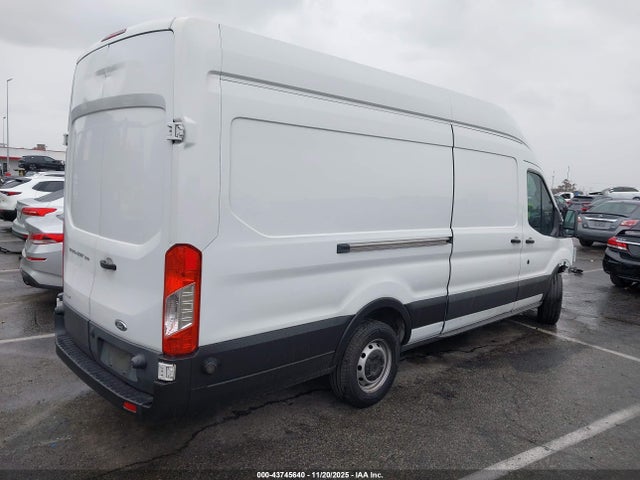 1FTBW3XG3HKA87226 Ford Transit-350