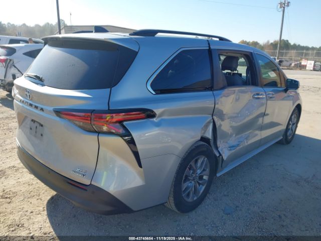 2021 TOYOTA SIENNA 5TDYRKEC1MS024687 Photo 3