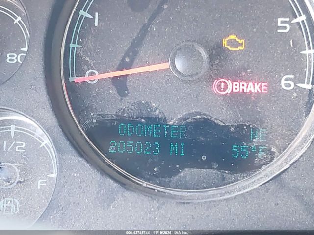 2011 CHEVROLET TAHOE 1GNSCBE06BR388863 Photo 6