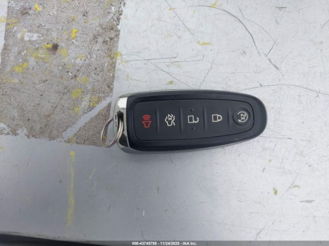 2019 FORD ESCAPE 1FMCU9GD4KUA63155 Photo 10