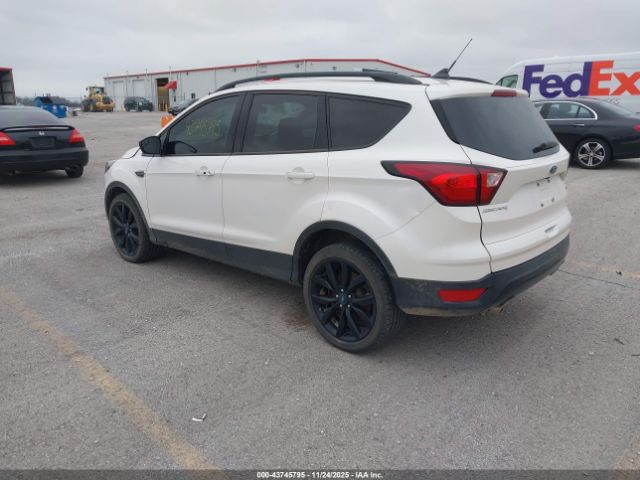 2019 FORD ESCAPE 1FMCU9GD4KUA63155 Photo 2