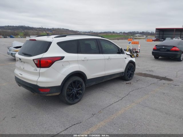 2019 FORD ESCAPE 1FMCU9GD4KUA63155 Photo 3