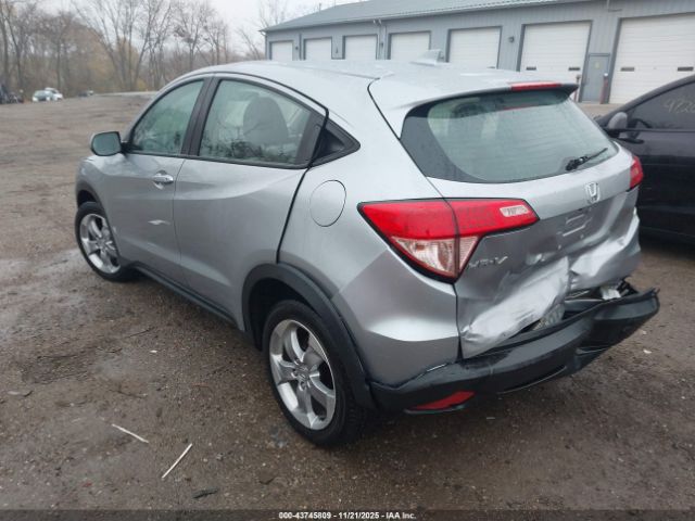 2017 HONDA HR-V 3CZRU6H37HG706526 Photo 2