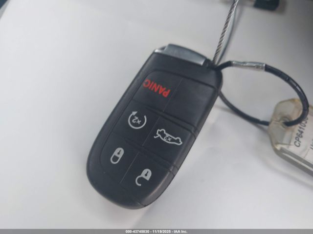 2023 CHRYSLER 300 2C3CCABG4PH641036 Photo 10