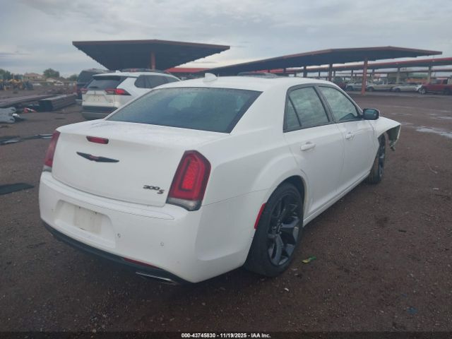 2023 CHRYSLER 300 2C3CCABG4PH641036 Photo 3