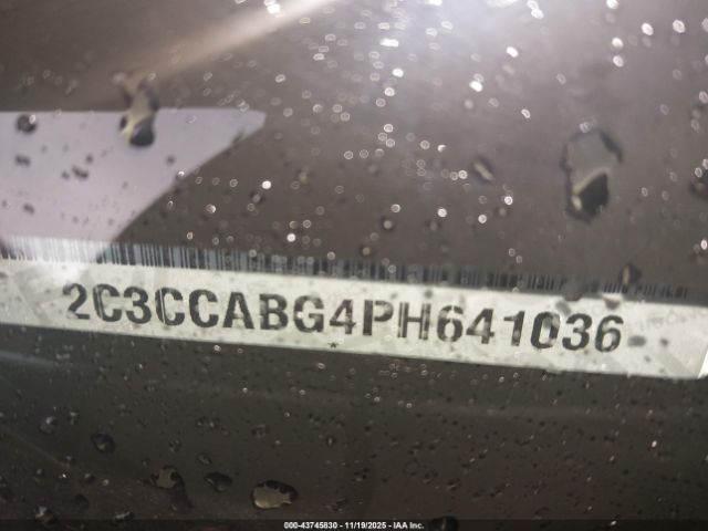 2023 CHRYSLER 300 2C3CCABG4PH641036 Photo 8