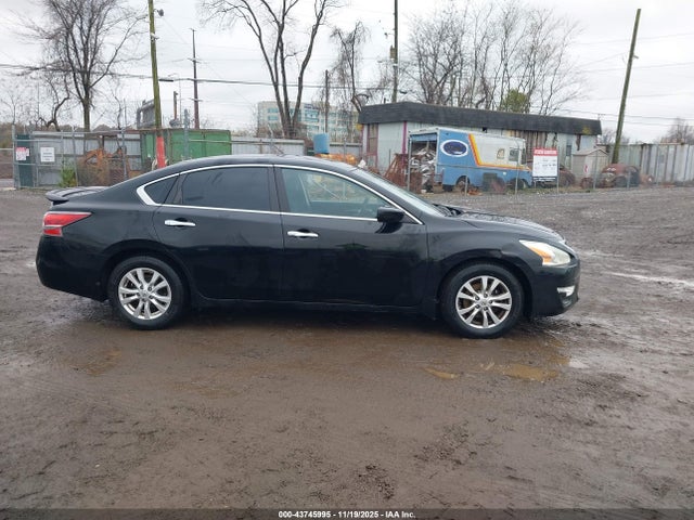 Auction sale of the 2015 Nissan Altima 2.5 S, vin: 1N4AL3AP2FC156191, lot number: 43745995