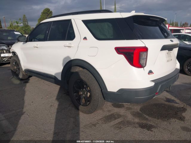 2022 FORD EXPLORER 1FMSK8JH9NGB34859 Photo 2