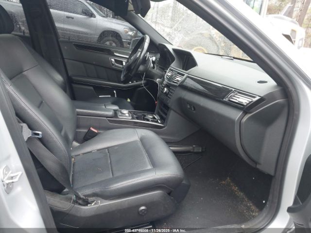 2011 MERCEDES-BENZ E 350 WDDHF5GB9BA271633 Photo 4