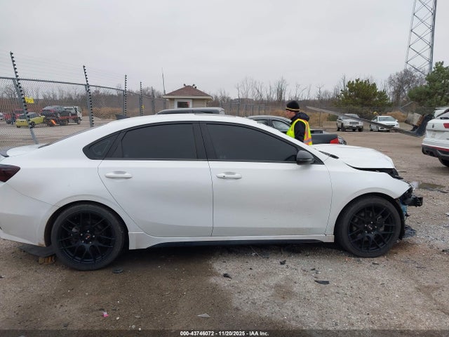Aukcja sprzedaży 2022 Kia Forte Gt, vin: 3KPF44AC7NE424305, numer aukcji: 43746072