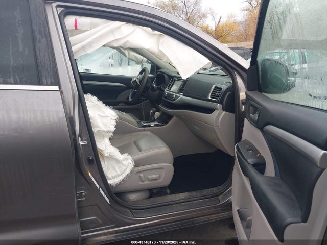 5TDJZRFH1HS520650 Toyota Highlander Xle