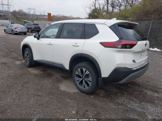 2021 NISSAN ROGUE JN8AT3BB9MW203990 Photo 2