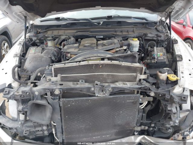 2017 RAM 2500 3C6UR5CL8HG539300 Photo 9