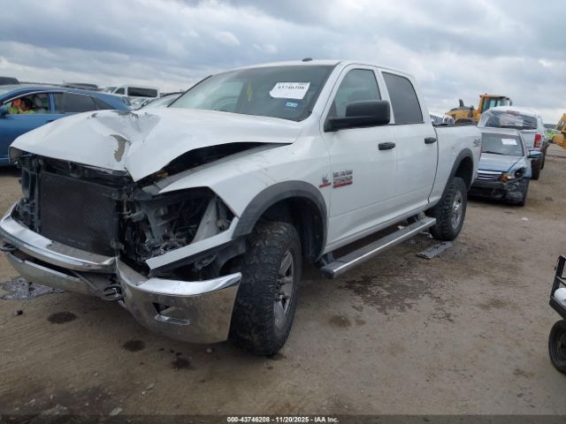 2017 RAM 2500 3C6UR5CL8HG539300 Photo 1