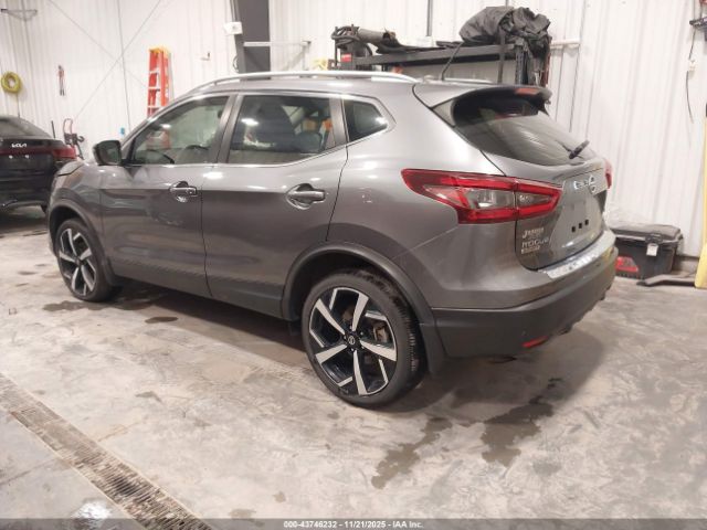 2022 NISSAN ROGUE SPORT JN1BJ1CW0NW488529 Photo 2