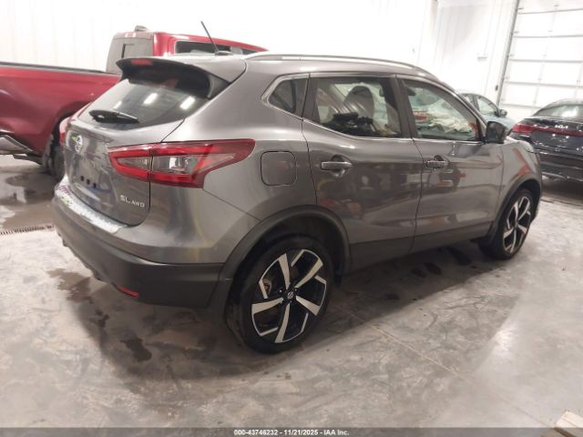 2022 NISSAN ROGUE SPORT JN1BJ1CW0NW488529 Photo 3