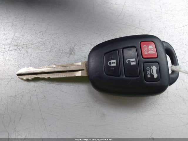 2014 TOYOTA COROLLA 5YFBURHE8EP172176 Photo 10