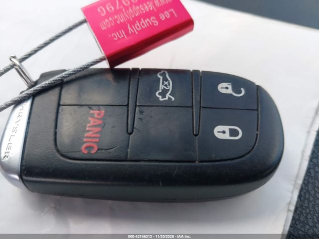 2012 CHRYSLER 300 2C3CCAAG5CH192350 Photo 10