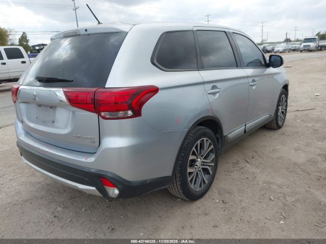 2016 MITSUBISHI OUTLANDER JA4AD3A34GZ016561 Photo 3