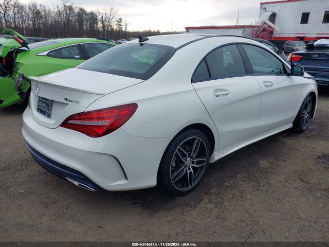 43746418 :رقم المزاد ، WDDSJ4GB6HN408026 vin ، 2017 Mercedes-benz Cla 250 4matic مزاد بيع