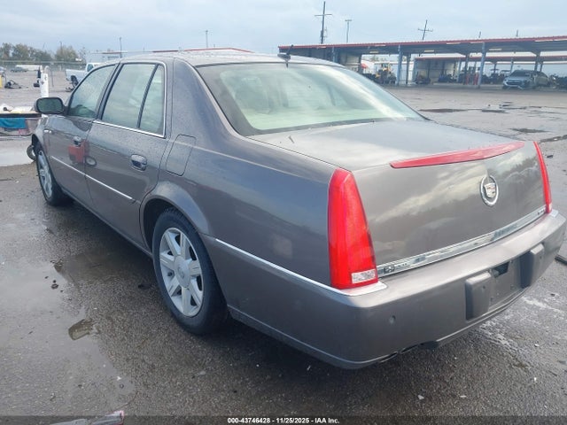 2006 CADILLAC DTS 1G6KD57Y26U129089 Photo 2