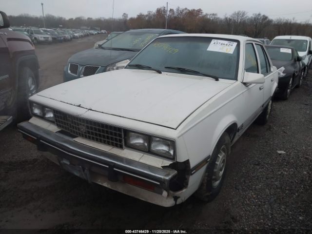 1982 CADILLAC CIMARRON 1G6AG69G3CC406394 Photo 5
