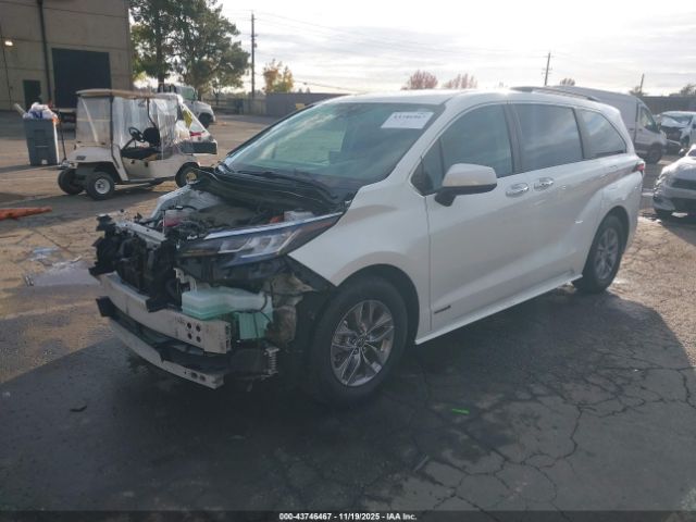 2021 TOYOTA SIENNA 5TDJSKFC5MS016273 Photo 1