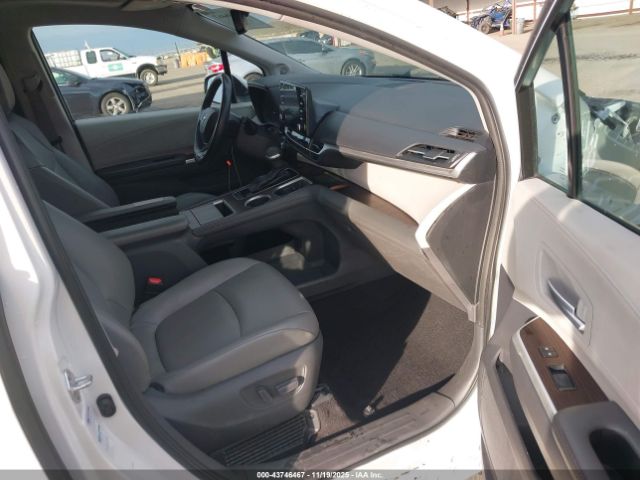 2021 TOYOTA SIENNA 5TDJSKFC5MS016273 Photo 4