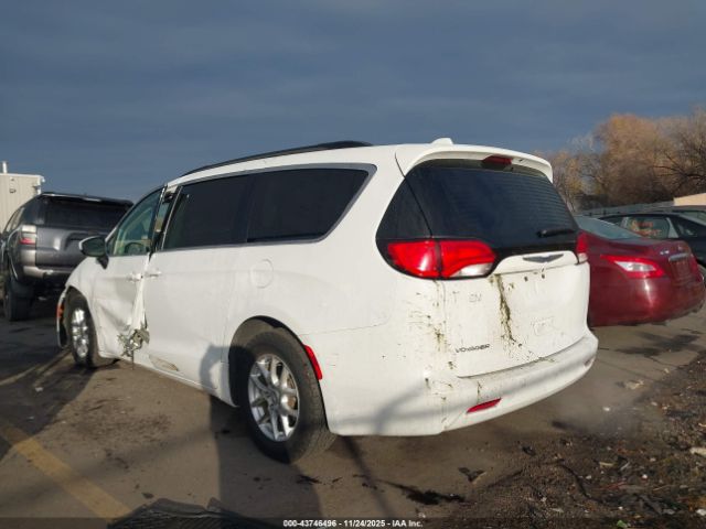 2020 CHRYSLER VOYAGER 2C4RC1DG8LR265707 Photo 2
