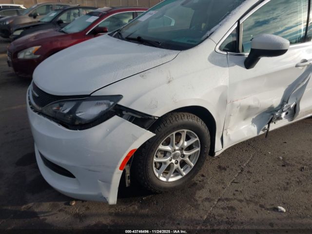 2020 CHRYSLER VOYAGER 2C4RC1DG8LR265707 Photo 5