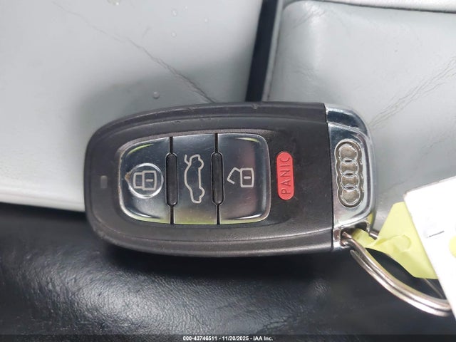 2011 AUDI S5 WAUCGAFH3BN019687 Photo 10