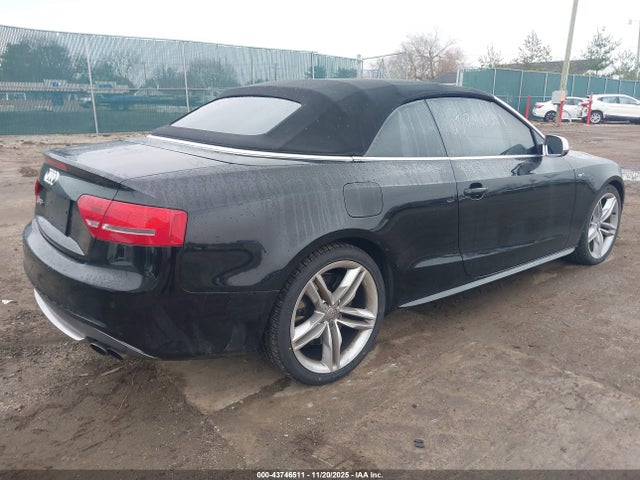 2011 AUDI S5 WAUCGAFH3BN019687 Photo 3