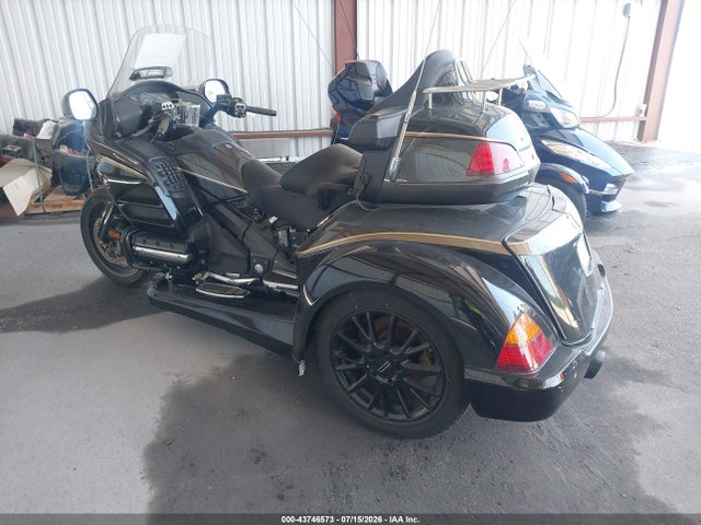 Honda GL1800 2016 JH2SC68G7GK400406 Image 3