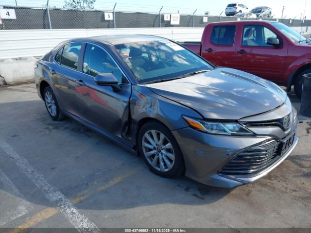 2018 TOYOTA CAMRY 4T1B11HK6JU596500