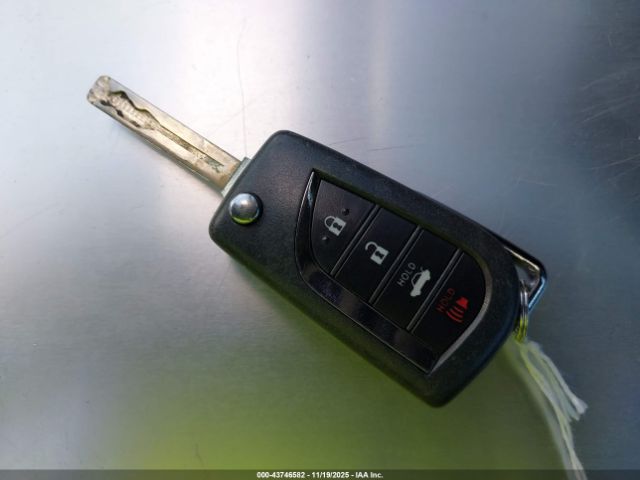 2018 TOYOTA CAMRY 4T1B11HK6JU596500 Photo 10