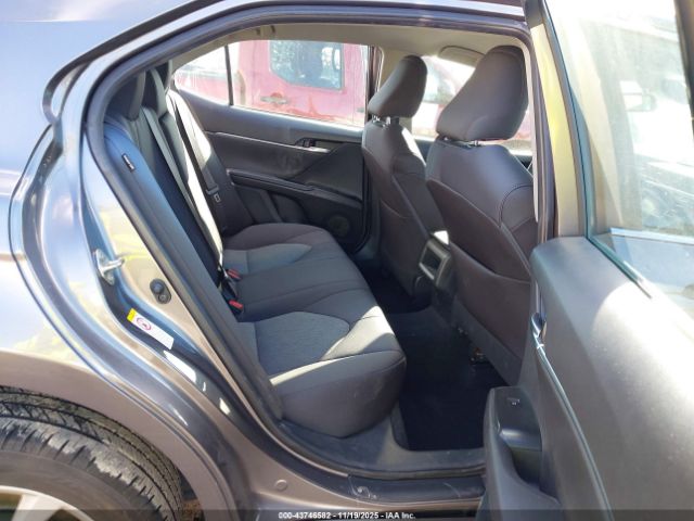 2018 TOYOTA CAMRY 4T1B11HK6JU596500 Photo 7