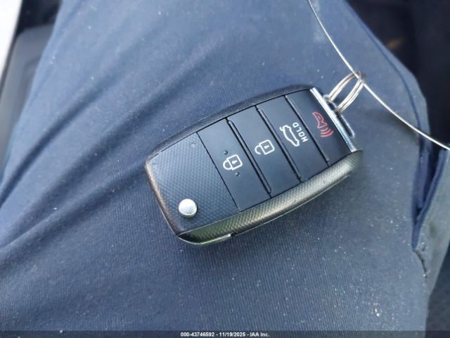 2018 KIA OPTIMA 5XXGT4L34JG230644 Photo 10