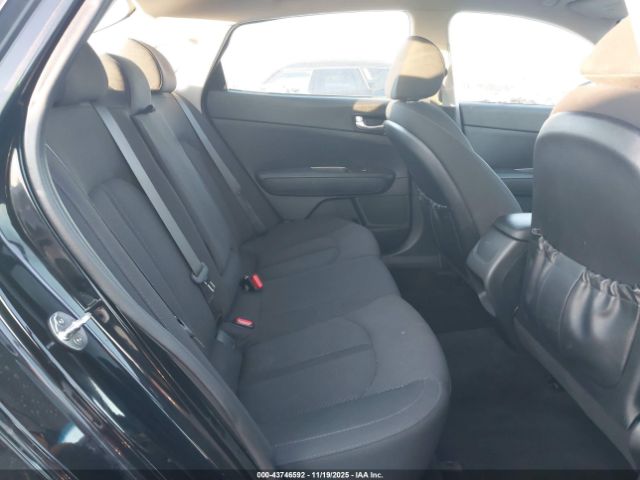 2018 KIA OPTIMA 5XXGT4L34JG230644 Photo 7