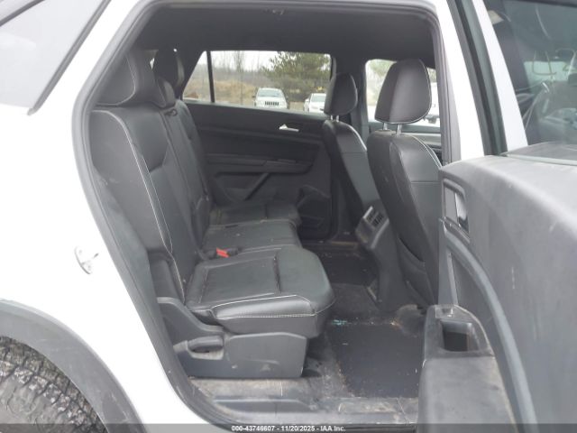 2020 VOLKSWAGEN ATLAS CROSS SPORT 1V24C2CA9LC203575 Photo 7
