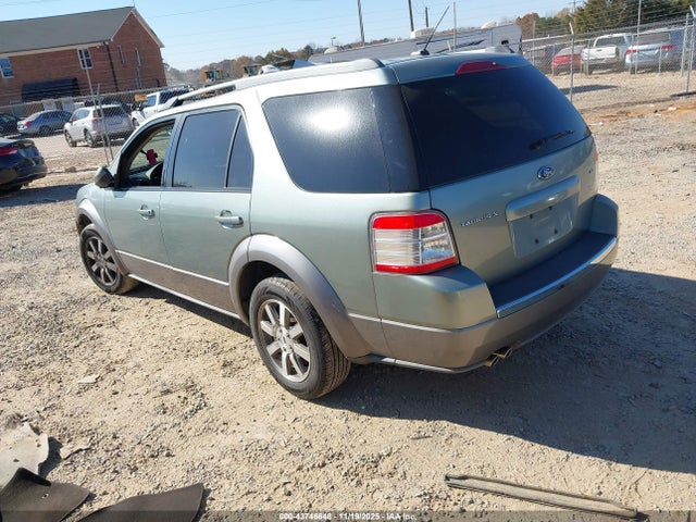 2008 FORD TAURUS X 1FMDK02W38GA27818 Photo 2