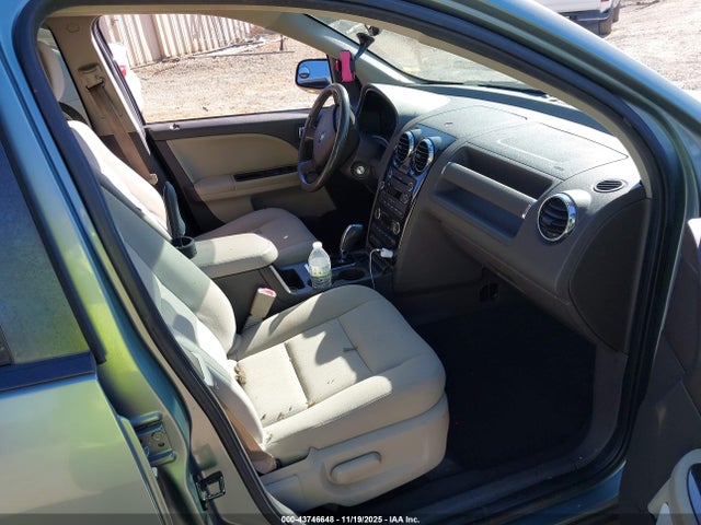 2008 FORD TAURUS X 1FMDK02W38GA27818 Photo 4