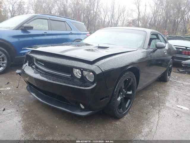Продажа на аукционе авто 2014 Dodge Challenger Sxt Plus, vin: 2C3CDYAG0EH115314, номер лота: 43746770