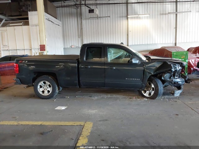 1GCVKREC1JZ120135 Chevrolet Silverado 1500 2lt