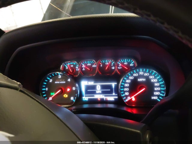 1GCVKREC1JZ120135 Chevrolet Silverado 1500 2lt