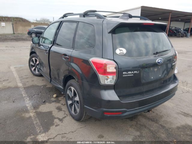2018 SUBARU FORESTER JF2SJAGC7JH585224 Photo 2