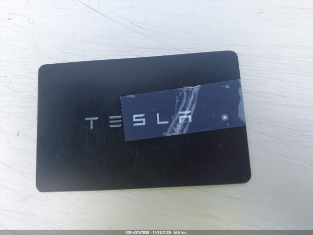 2024 TESLA MODEL Y 7SAYGDEE2RF063709 Photo 10